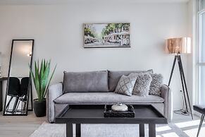 CoreVista Toronto Stay