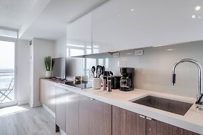 CoreVista Toronto Stay