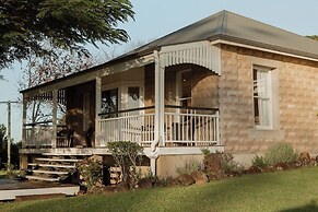 Hinterland House