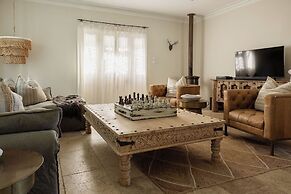 Hinterland House