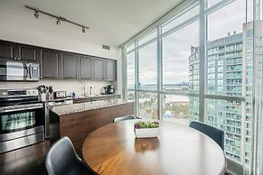 Modern Waterfront Stay