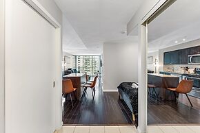 Modern Waterfront Stay
