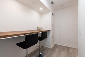 Cityside Waterfront Loft