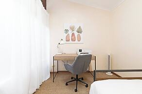 Character & Charm 3BR home - free wine