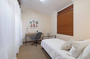 Character & Charm 3BR home - free wine