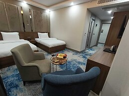 BY TASHAN GARDEN OTEL