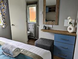 Coed Helen Holiday Park
