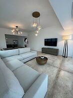 Ashford Apartments