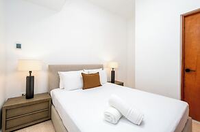 Ashford Apartments