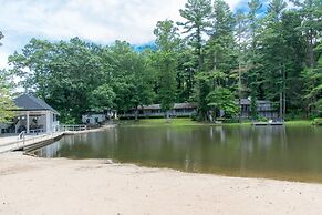 Stone Studio Lakefront Pool Access