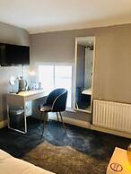 Hardwick Arms Hotel