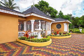 Paradise Oasis