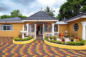 Paradise Oasis