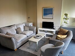 Derby House - Perfect for Contractors/groups