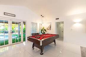 Aruba Villa Mini Golf Pool Fire Pit