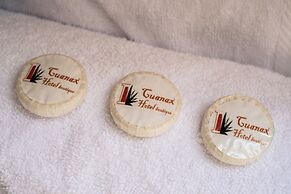 Cuanax Hotel