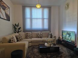 Glams one Bedroom Apartment