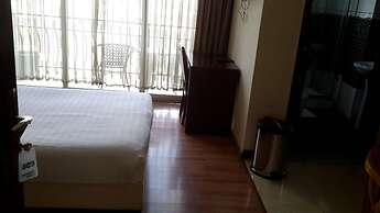 Impress Hotel