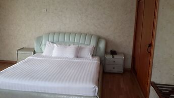 Impress Hotel