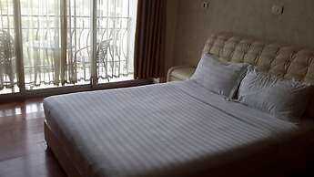 Impress Hotel