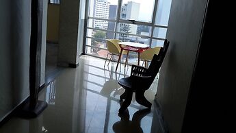 Impress Hotel