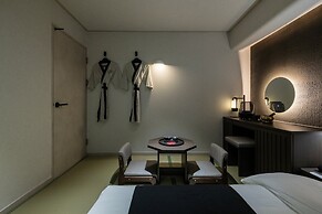 Cave Ryokan Hotel Anook Daejeon Yuseong
