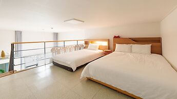 Haren Kids Pool Villa & Spa, Gapyeong