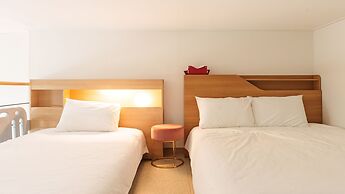 Haren Kids Pool Villa & Spa, Gapyeong