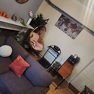 Glams Victoria Apartment