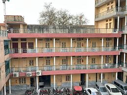 Qaiser Hotel