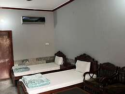 Qaiser Hotel