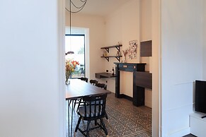 Cosy Courtyard House Hasselt