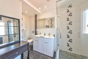 Duplex 2 Chambres Terrasse Vue Mer A2b024
