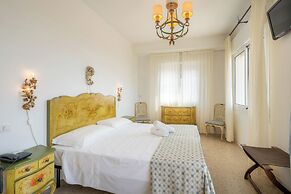 Hotel Tizian Beach
