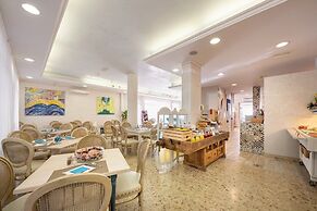 Hotel Tizian Beach