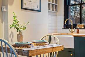 Maple Cottage in Oxfordshire