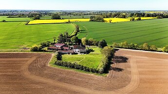 Cutbush Farmhouse
