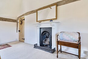 Cutbush Farmhouse