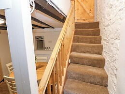 Eastend Cottage