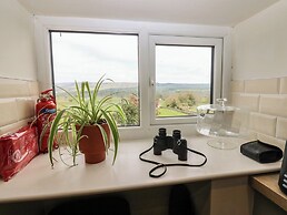Eastend Cottage