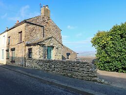 Eastend Cottage