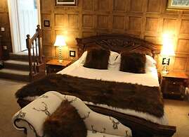 The Lion Hotel