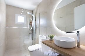 Oasis Tenerife Studio 2