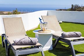 Oasis Tenerife Studio 2