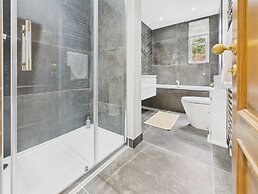 Harvax House