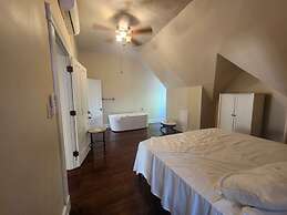Moon River Bed and Breakfast