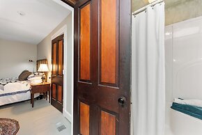 Moon River Bed and Breakfast
