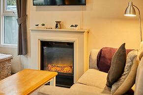 Host Stay Serenity Lodge