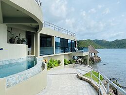 The Waterfront Studio