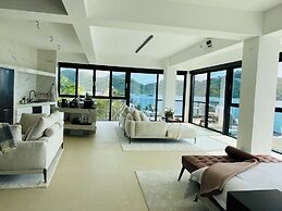 The Waterfront Studio